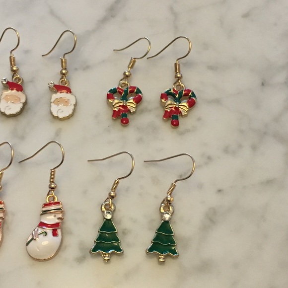 Christmas Earrings Bundle 🎅🏼🎄⛄️❄️ - Picture 7 of 14
